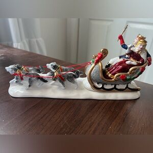 Department 56: The Original Snow Village “Snow Carnival King & Queen”